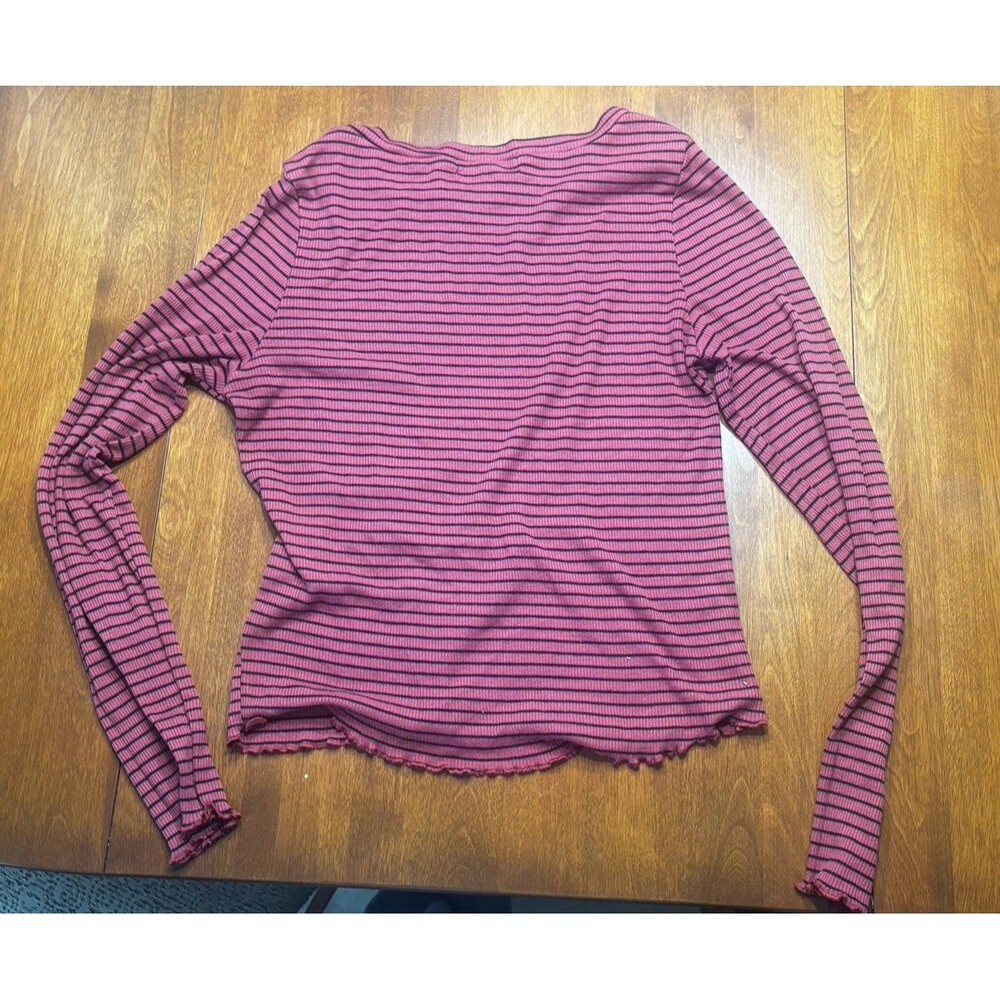 Derek Heart Red and Black Stripped Crop Top Size L - Picture 2 of 3